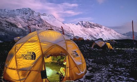 Base Camp El Plomo: una invitación a explorar Los Andes
